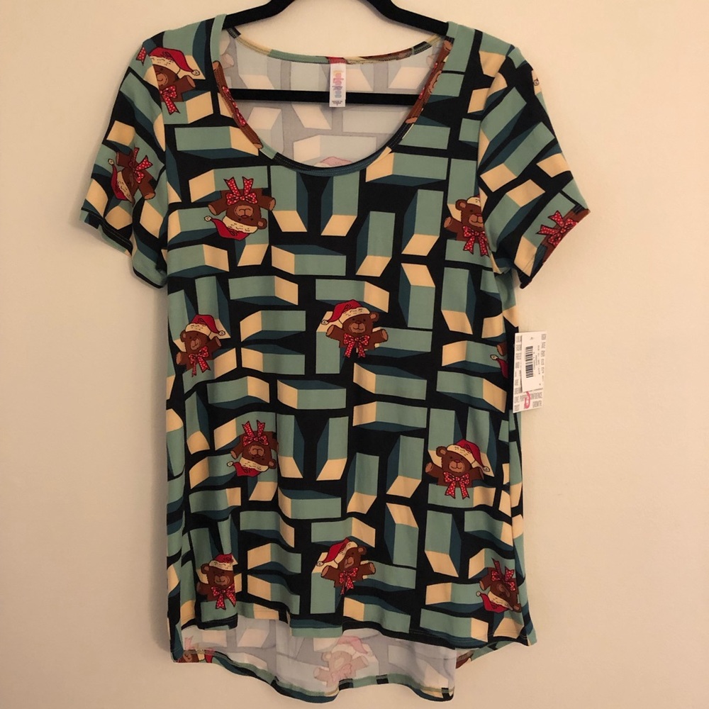 LuLaRoe Christmas Classic T - NWT